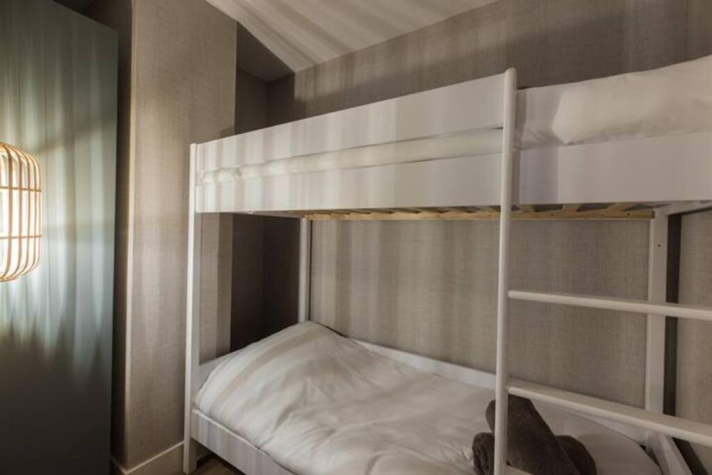 Apartment Haya Sieview - 'zwarte Pad' *
