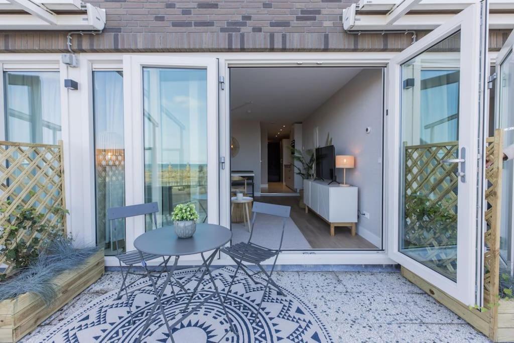 Haya Sieview - 'zwarte Pad' Apartment